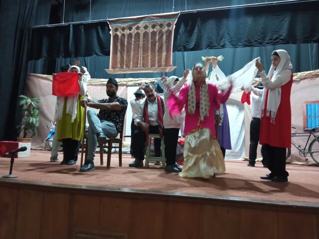 طنز جزئی از ضرورتهای اجتماعی است