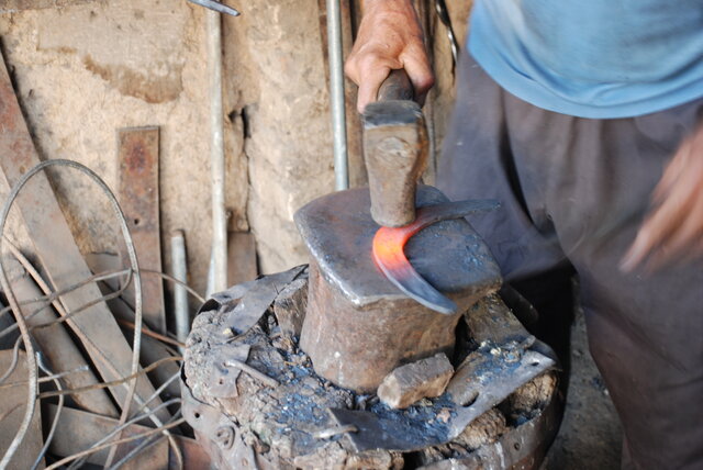 اجناس چینی شعله کورههای آهنگری را خاموش کردهاند