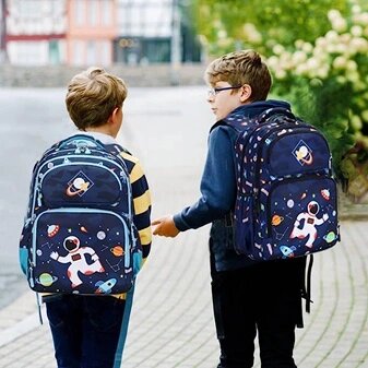 آنچه در مورد کولهپشتی مناسب برای دانش آموزان باید بدانیم