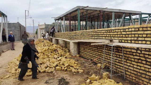 سرما آمد اما تسهیلات برای زلزلهزدگان نه