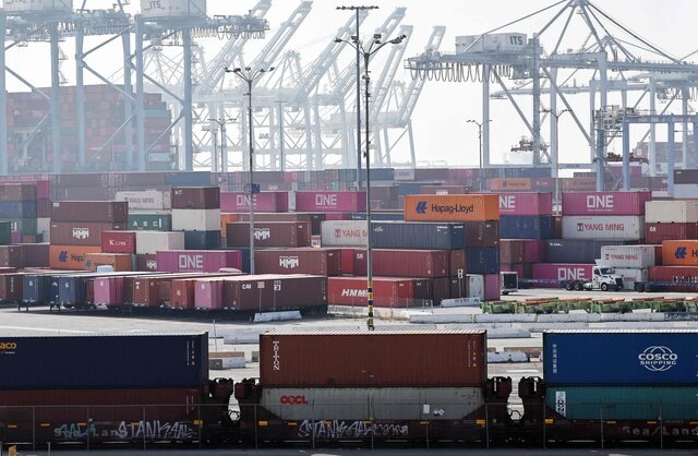 صعود کسری تجاری ایالاتمتحده با جهش واردات صعود کسری تجاری ایالاتمتحده با جهش واردات