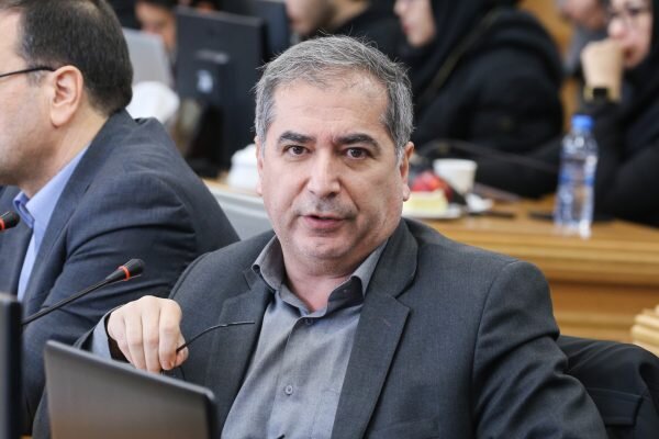 لزوم اجرای عدالت در سیاستهای اقتصادی و بانکی کشور