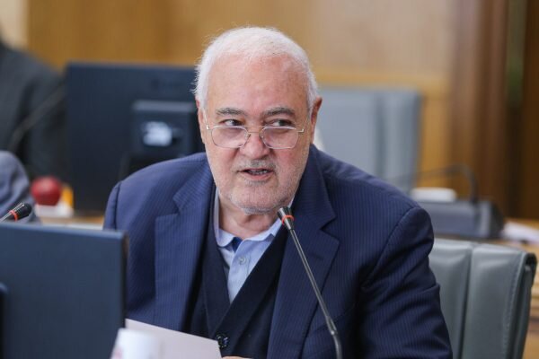 لزوم اجرای عدالت در سیاستهای اقتصادی و بانکی کشور