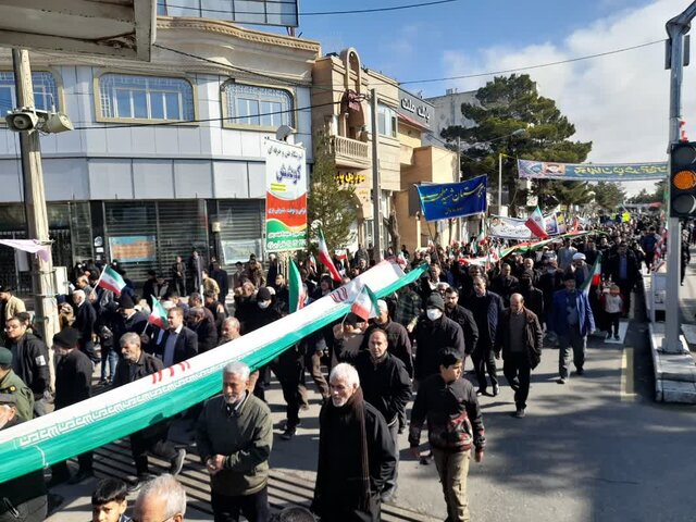 حضوری باشکوه که معادلات دشمن را به همریخت