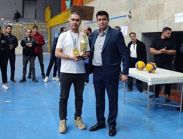 مرثیهای دیرهنگام برای والیبال مشهد