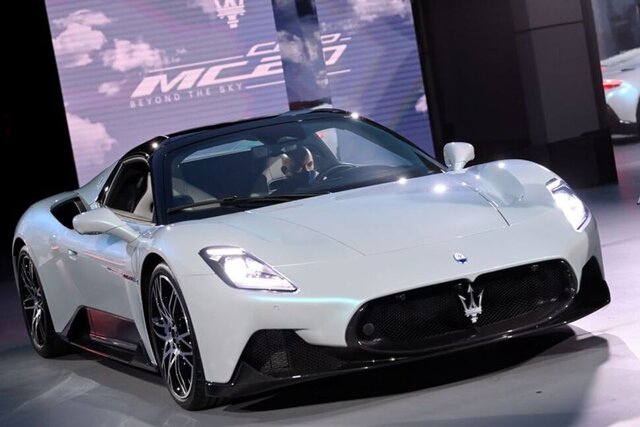 این خودروی برقی نمیآید این خودروی برقی نمیآید