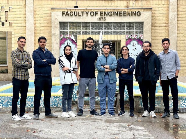 پتانسیلهایی دانشجویی در تکمیل نظام آموزشی