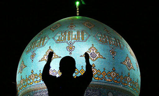 شبی که سرنوشت انسانها رقم میخورد