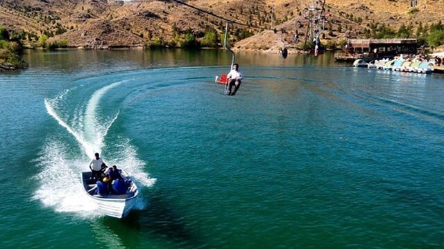 پیش‌بینی ورود ۱۰ میلیون گردشگر به نگین گردشگری خراسان رضوی