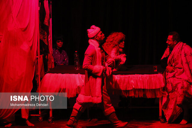 بحران هویت تئاتر در شهرستانهای خراسان رضوی