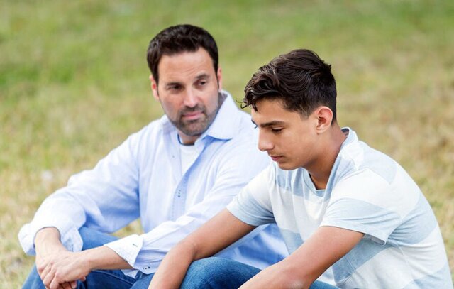 آنچه والدین در برخورد با نوجوانان باید بدانند