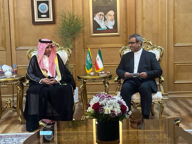 پیشنهاد خواهرخواندگی مشهد و مدینه؛ گامی برای تحکیم روابط ایران و عربستان