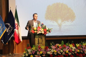 گونه اُرس نمادی از پایداری و طول عمر طبیعت است