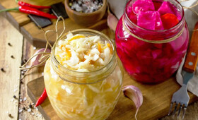 غذاهای تخمیری به کمک روده آمدند