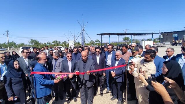 کلنگ نیروگاه خورشیدی ۱۰۰ مگاواتی در کاشمر به زمین زده شد