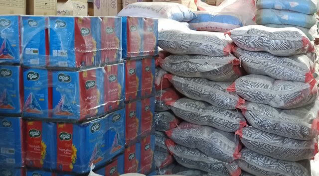 کشف ۱۵ تن روغن خوراکی و کالای اساسی احتکار شده در گناباد