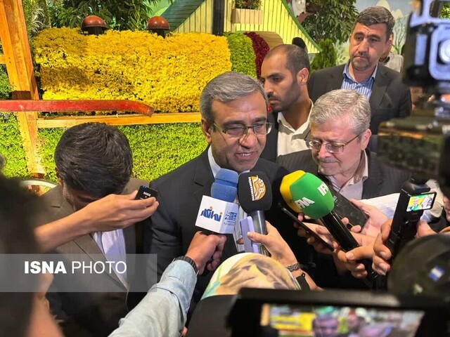 صادرات گل‌ و گیاه نیازمند تکمیل زنجیره ارزش و پایانه صادراتی است