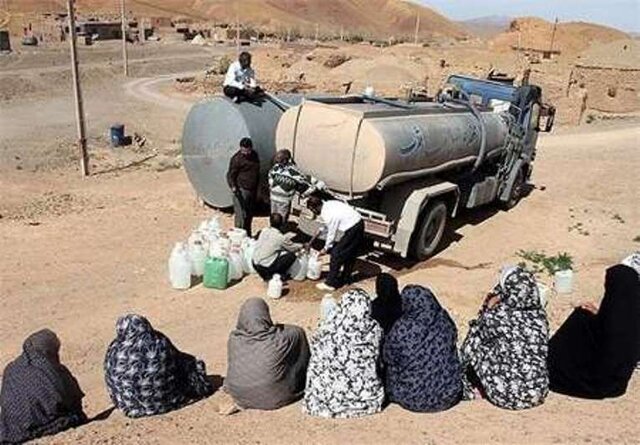 تنش شدید آبی در۱۰ شهر خراسان رضوی/ آبرسانی به ۶۲۰ روستای استان  با تانکر