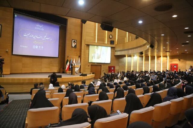 تعادل جمعیتی با برنامه‌ریزی دقیق و مشارکت همگانی محقق می‌شود
