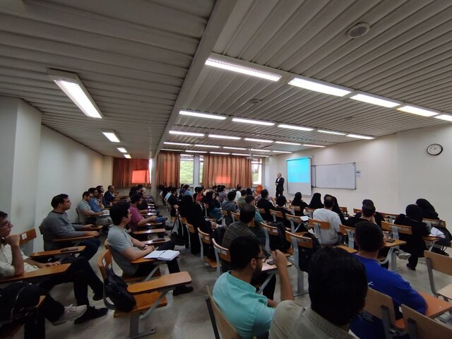 انجمن علمی انرژی دانشگاه فردوسی پیگیر نیازهای روزآمد جامعه صنعتی است