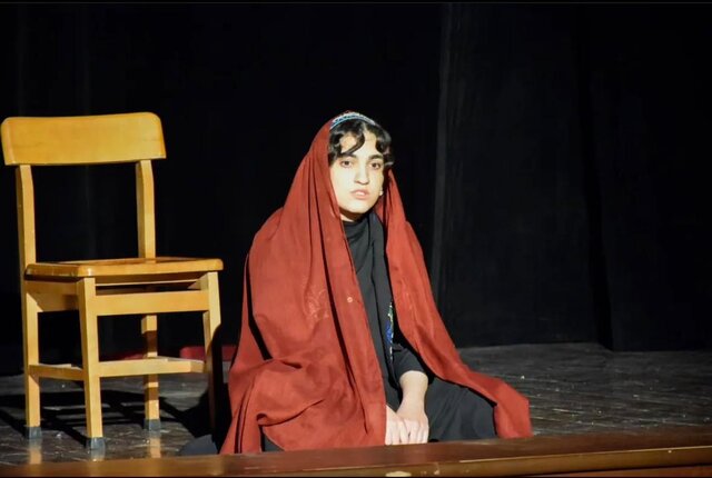 اختتامیه دهمین جشنواره تئاتر کوتاه دانشجویی فردوسی برگزار شد