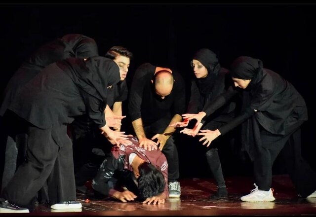 اختتامیه دهمین جشنواره تئاتر کوتاه دانشجویی فردوسی برگزار شد