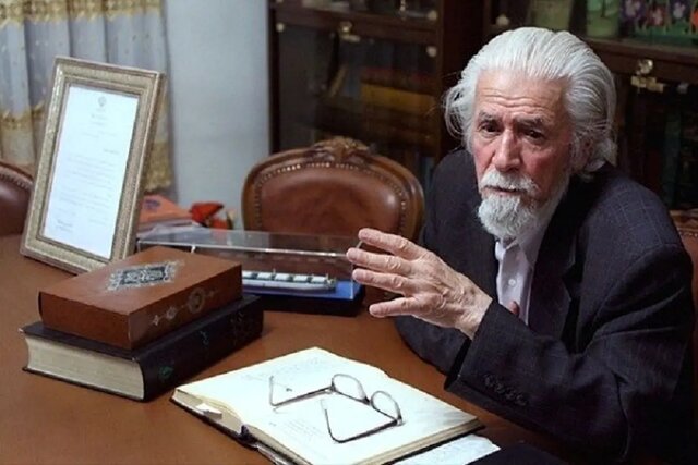 حمید سبزواری، شاعر لحظات خطیر بود
