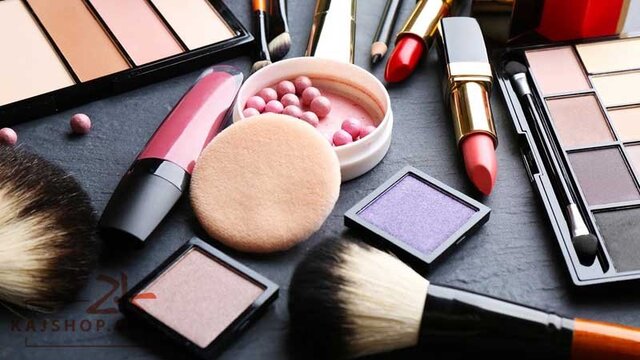 افزایش عرضه لوازم آرایشی فاقد مجوز در فضای مجازی/ ضرورت برخورد با متخلفان