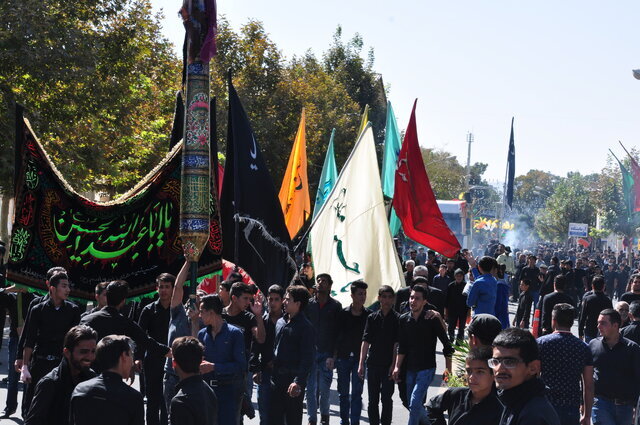 عزاداری محرم؛ نمادی از عشق و ارادت مردم به اهلبیت