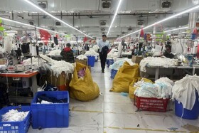 آمریکایی‌ها از پوشیدن لباس چینی بی‌نصیب ماندند