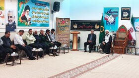 باید با تمام قوت دولت را یاری کرد