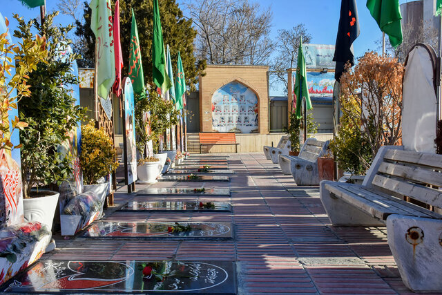 لزوم ساماندهی گلزارهای دارای یک تا سه مزار توسط دهیاری‌ها و شهرداری‌ها