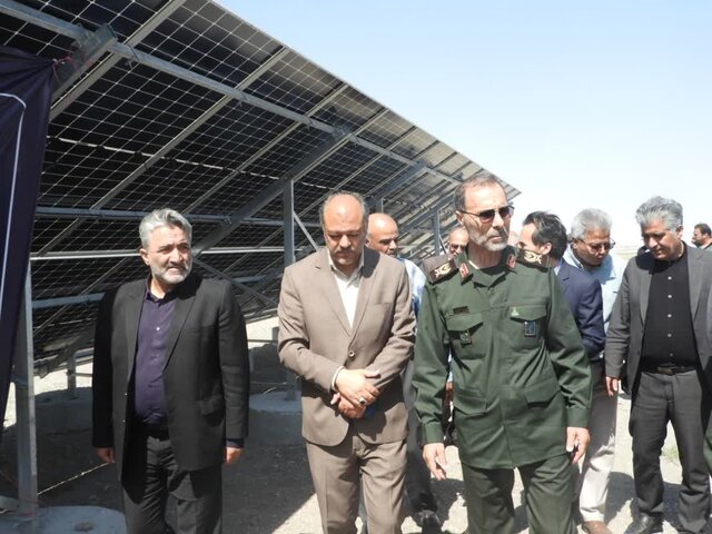 افتتاح ۳ نیروگاه خورشیدی بخش کشاورزی با توان ۳۴۰ کیلووات در فریمان