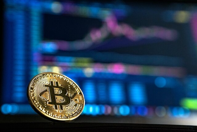 قیمت بیت‌کوین تکان خورد