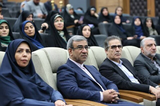 راه نجات کشور در دانش و فناوری است