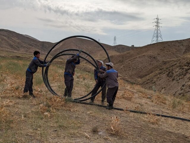 مشکل آب ۱۲ شهر و روستای زبرخان با قطع ۳۳ انشعاب غیرمجاز رفع شد