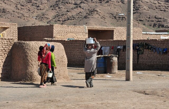 زنان روستایی و عشایری؛ پیشگامان توسعه پایدار و حفاظت از منابع طبیعی