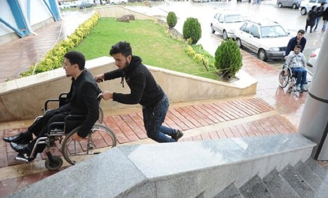 اختیارات فرمانداران در تخصیص اعتبار مناسبسازی ادارات محدود شده است اختیارات فرمانداران در تخصیص اعتبار مناسبسازی ادارات محدود شده است