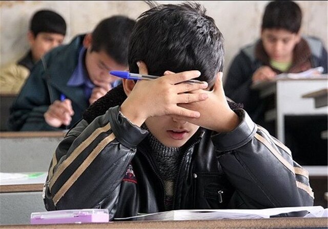 آیا عصر دیجیتال تهدیدی برای دانش‌آموزان است؟