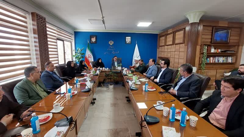 تبلیغات مدرن با رویکرد اسلامی برای ترویج فرهنگ ایثار و شهادت ضروری است تبلیغات مدرن با رویکرد اسلامی برای ترویج فرهنگ ایثار و شهادت ضروری است