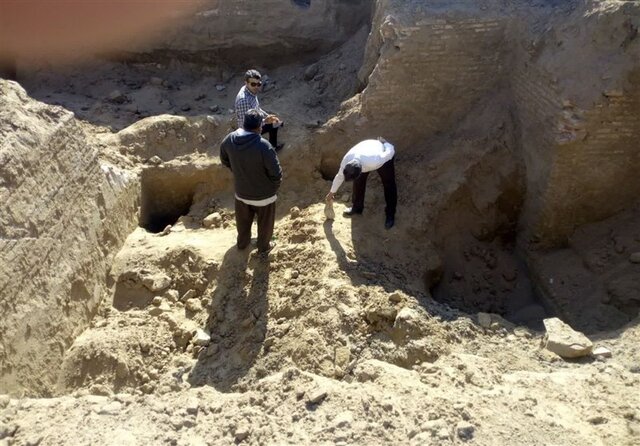 حلقه‌های گمشده تاریخ ایران در این شهر چند هزار ساله خاک می‌خورند