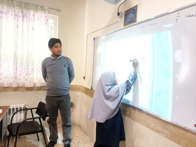 برای اولین‌بار یک مدرسه روستایی در کلات هوشمندسازی شد