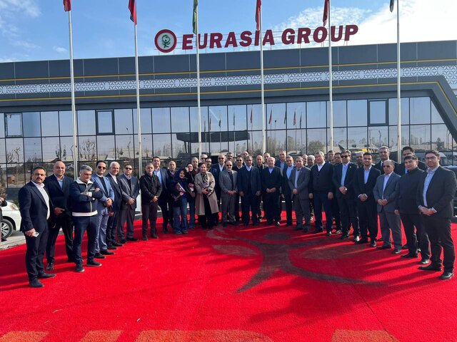 بازدید استاندار خراسان رضوی از سه واحد صنعتی در شهر اوش قرقیزستان