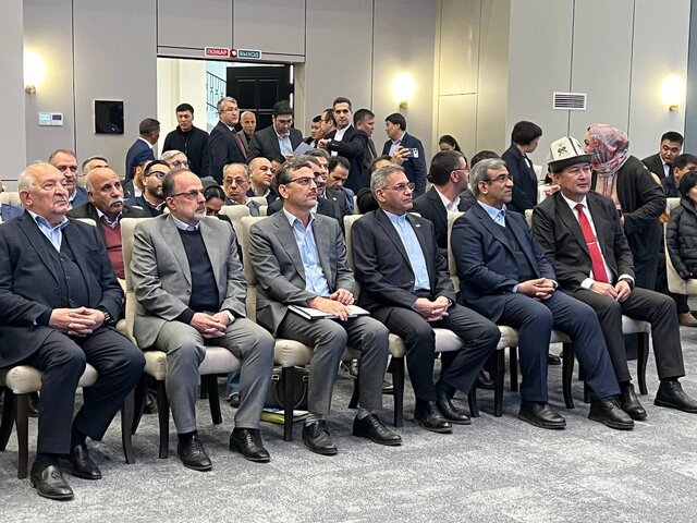 استاندار خراسان رضوی: آماده گسترش همکاری‌های اقتصادی و علمی با «اوش» قرقیزستان هستیم