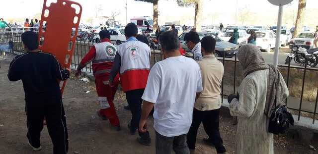 علل واژگونی پل و مصدومیت ۱۱ نفر در فریمان اعلام شد/دادستان دستور بررسی ویژه‌ای صادر کرد