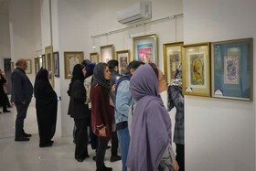 رسانه‌های غربی باعث کم‌رنگ شدن توجه به هنرهای سنتی شده‌اند