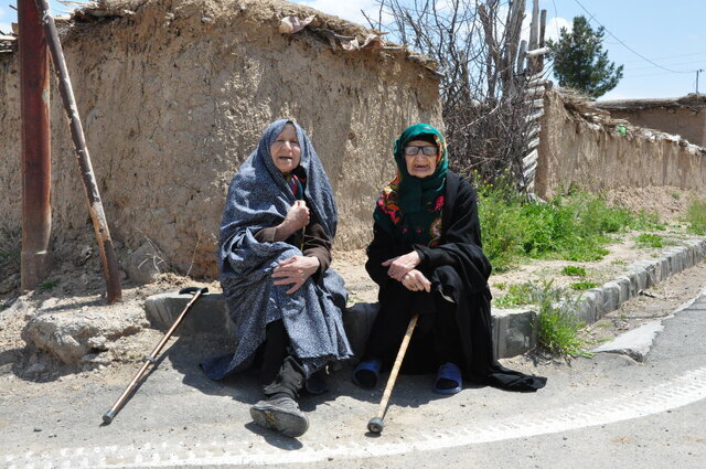لهجه اصیل خراسان آخرین نفسهای خود را میکشد