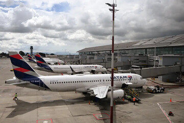 دستور ونزوئلا به شرکت‌های هواپیمایی بین‌المللی برای ازسرگیری پروازها