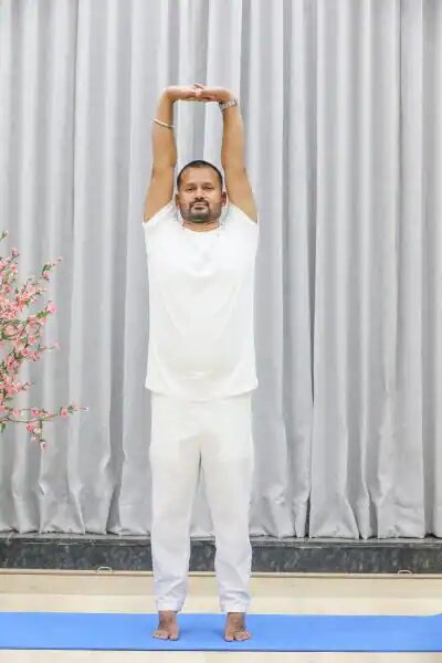 کدام حرکات یوگا سپری در برابر آلودگی هوا است؟