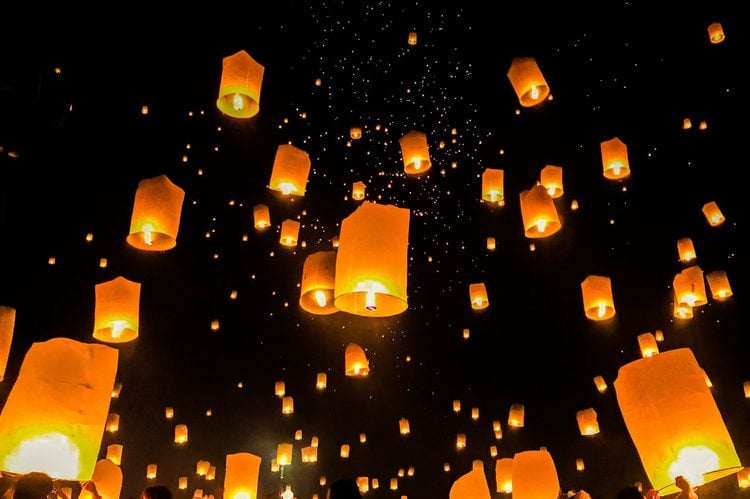 مراسم انقلاب زمستانی در برخی کشورها